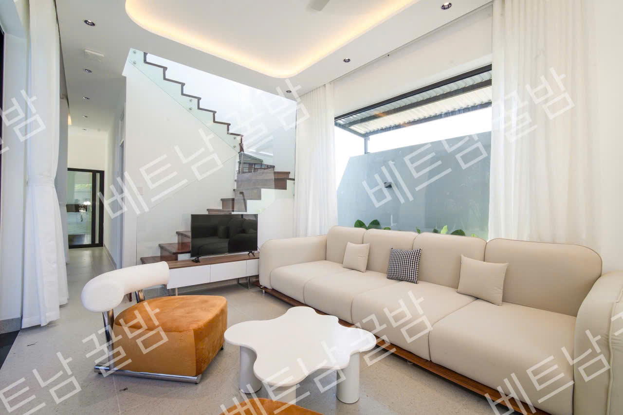다낭 풀빌라 사진 danang pool villa inside room