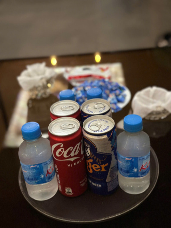 베트남 호치민 딸기마사지 마사지샵 무료 제공 음료와 간식