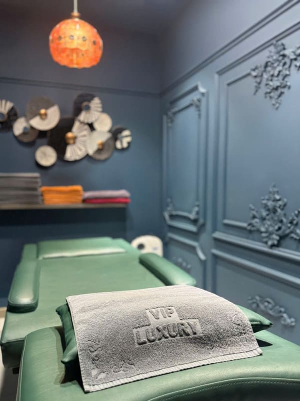 베트남 호치민 vip 럭셔리 이발소 내부 vietnam hochiminh hcm vip luxury barbershop