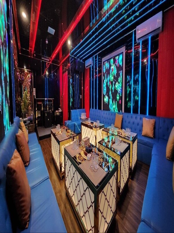 越南胡志明Dubai卡拉OK KTV vietnam hochiminh dubai karaoke ktv