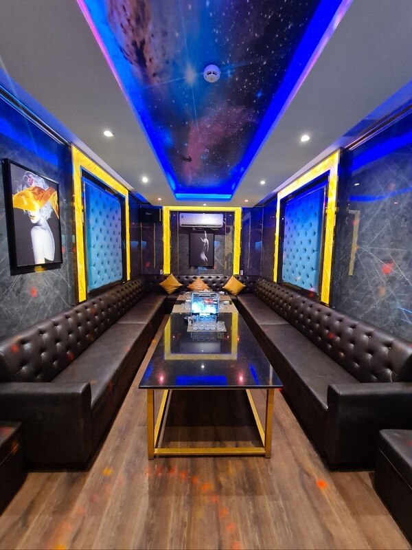 越南胡志明Dubai卡拉OK KTV vietnam hochiminh dubai karaoke ktv