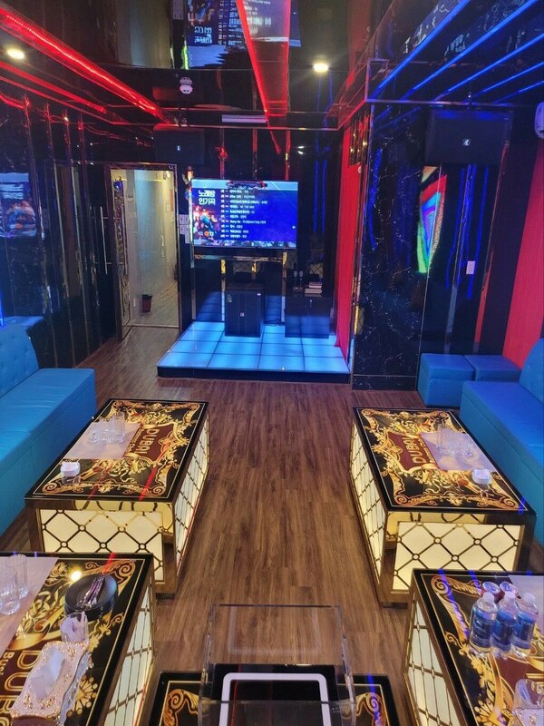 越南胡志明Dubai卡拉OK KTV vietnam hochiminh dubai karaoke ktv