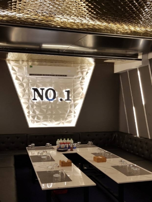 越南胡志明Number One卡拉OK KTV vietnam hochiminh hcm no.1 number one karaoke ktv