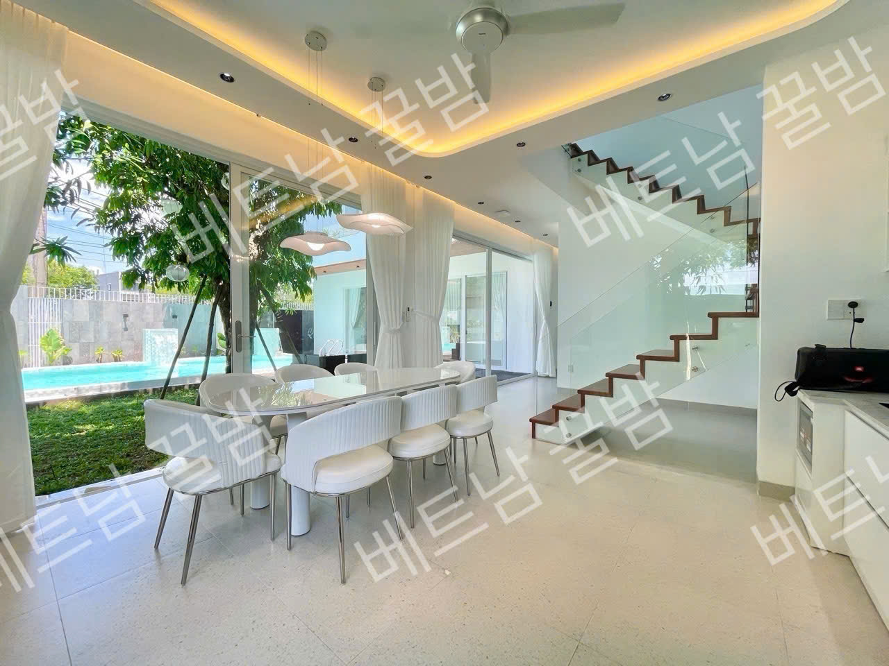 岘港泳池别墅3房照片 danang pool villa room