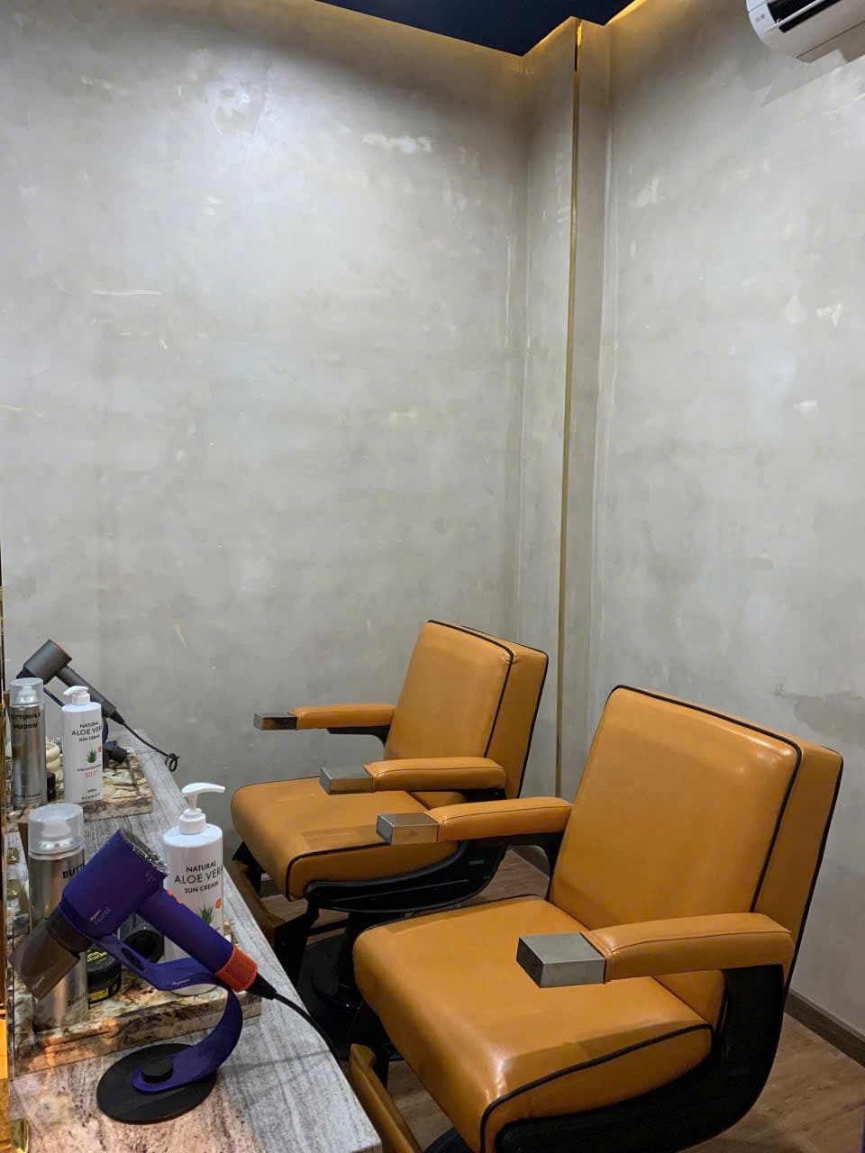 岘港Luxury按摩外观照片
