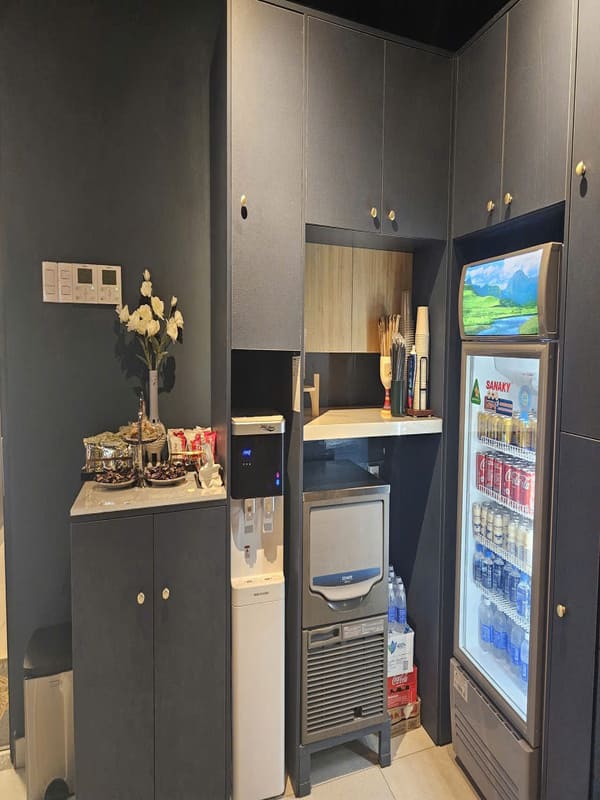 VIP理发店按摩椅