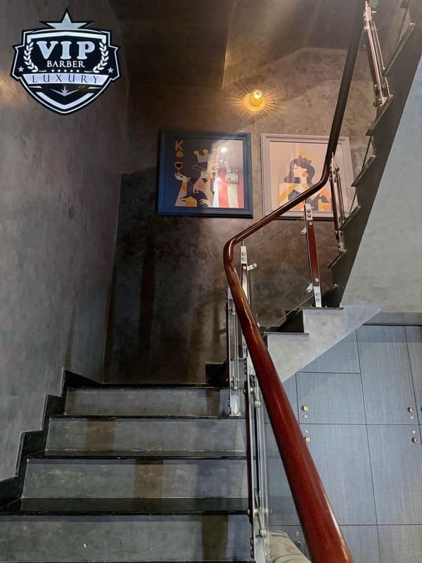 VIP豪华理发店灯光设计